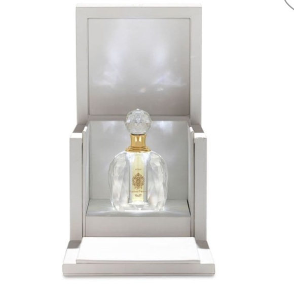 Tiziana Terenzi Kaff Attar
Eau de Parfum - Picture 3 of 12